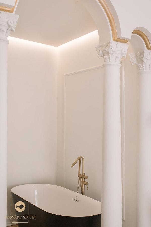 Castelar Palace & Spa By Seaward Suites Вильяхойоса Номер фото